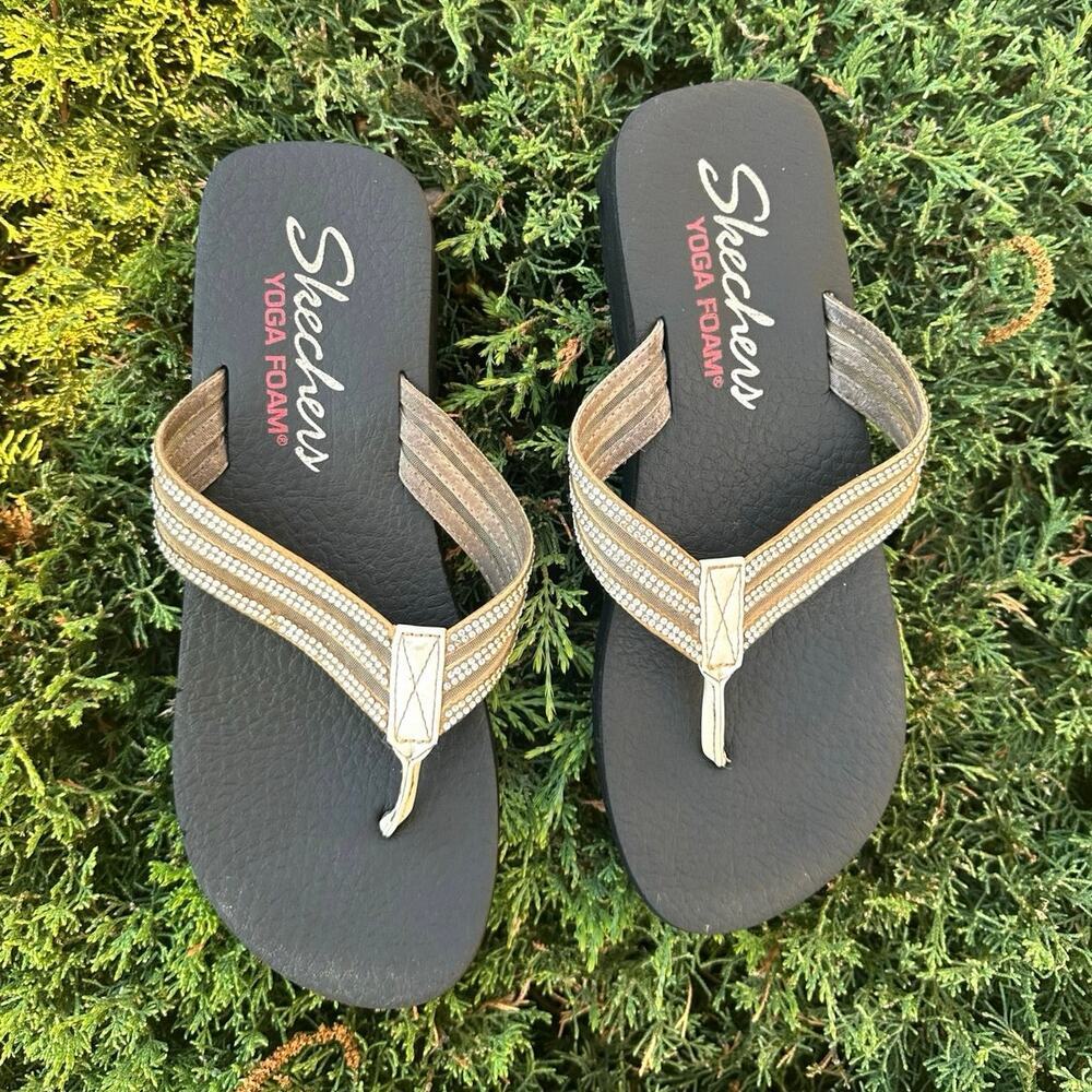 Skechers Women's Vinyasa Sheer Panel Rhinestone Thong Flip-Flops‎ Size 11